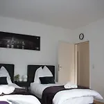 Timeless Apartment Bremen-Neustadt